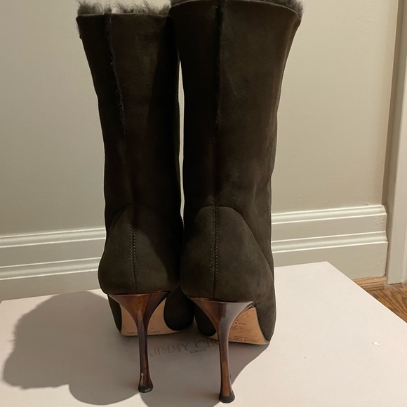 Jimmy Choo chocolate shearling boots size 38 - Picture 3 of 16